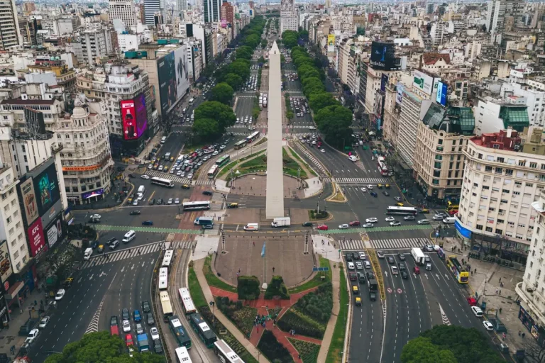Enviar repuestos a Argentina: piezas de auto, maquinaria y electrónica
